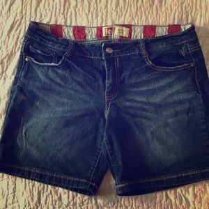 💙❤️American Flag Jean Shorts! 🇺🇸